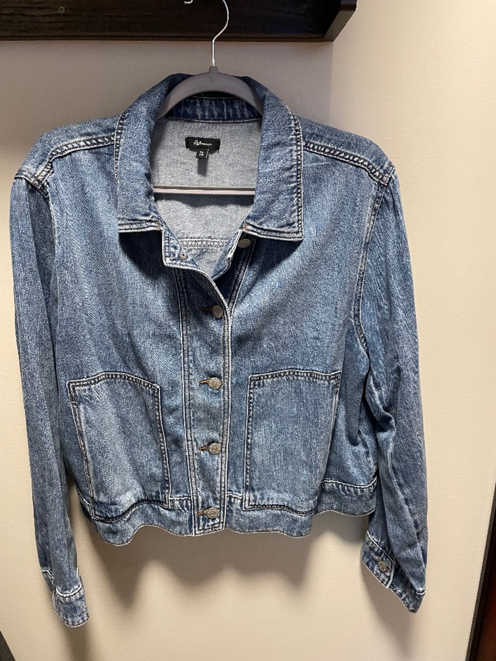Reitmans size xl ladies denim jacket never worn